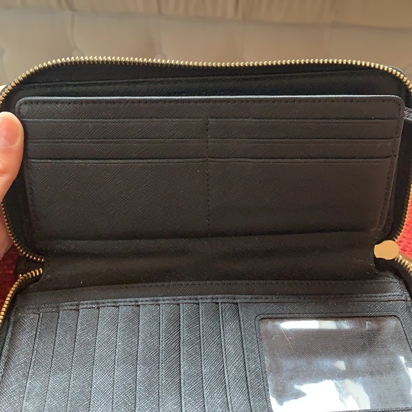 Michael Kors cross grain leather wallet - Picture 5 of 6